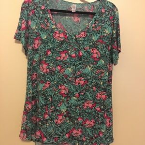 LulaRoe Classic T L